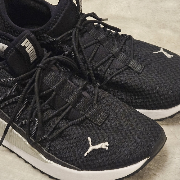 Puma Womens slip-on lace sneakers 👟 - Picture 3 of 6